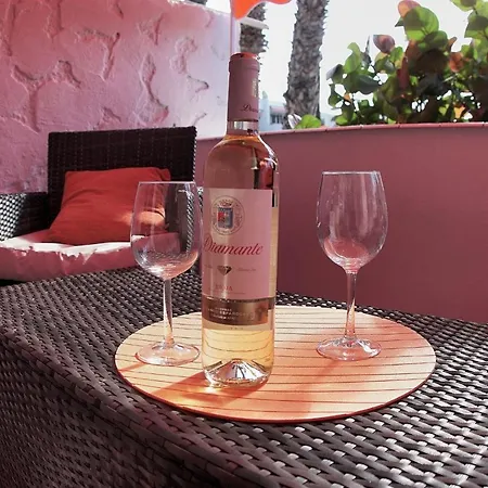 Geremy's Boutique Vivienda Vv A-38-4-2068 *